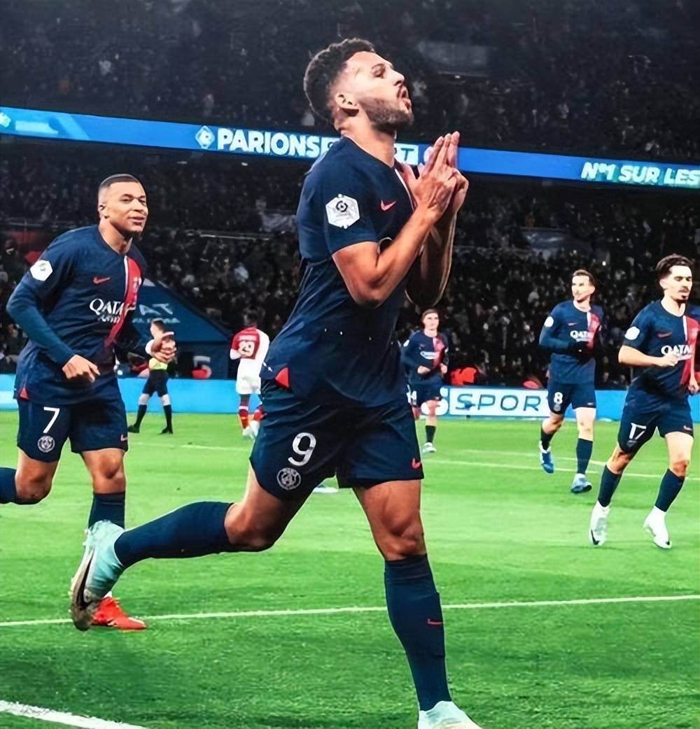 包含内线王者：场内最具统治力的内线球员的词条